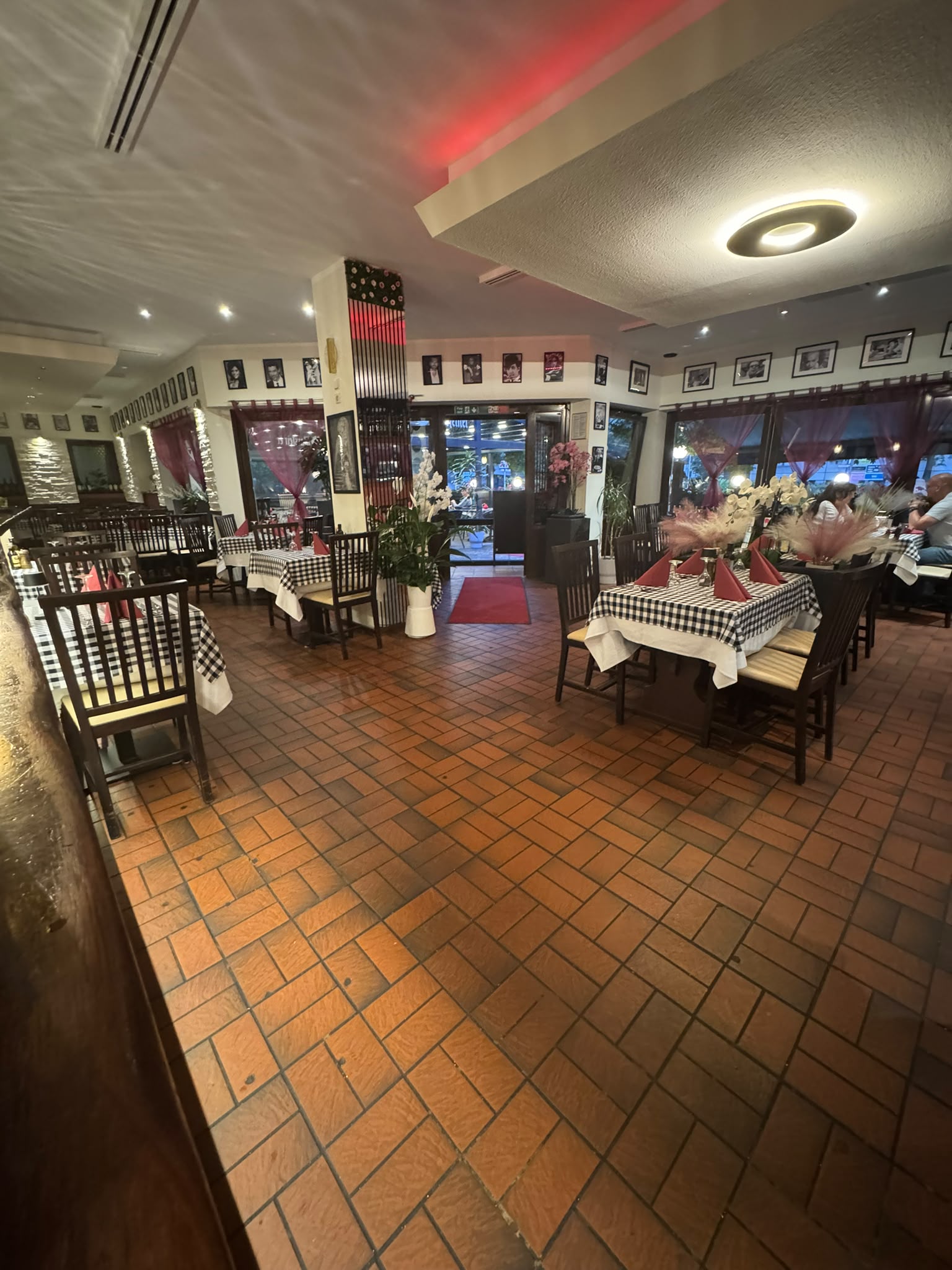 Restaurant Innenraum 2
